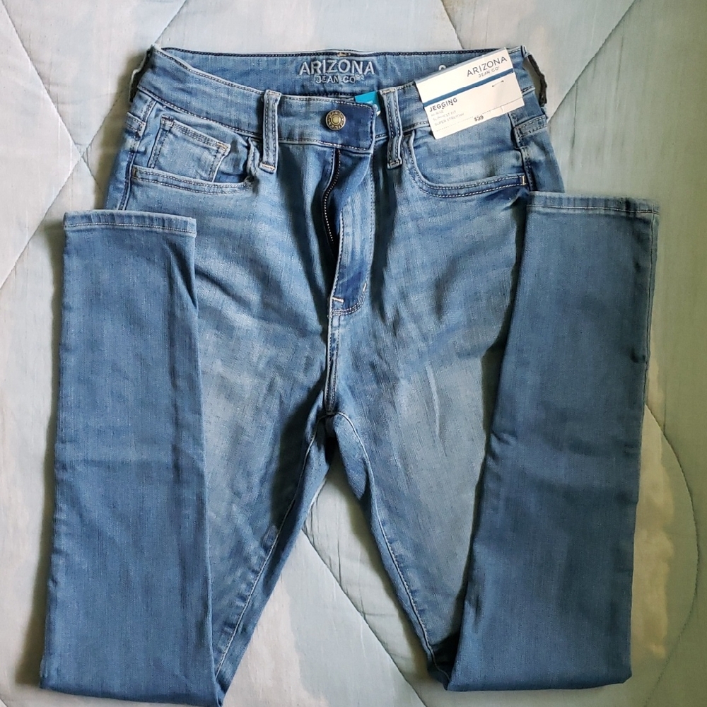 Arizona Jean Company Women's Jegging Size 9 Long